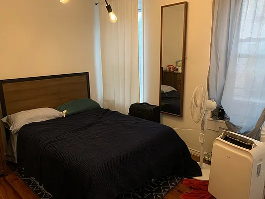 Rented by Farran & Associates | media 16