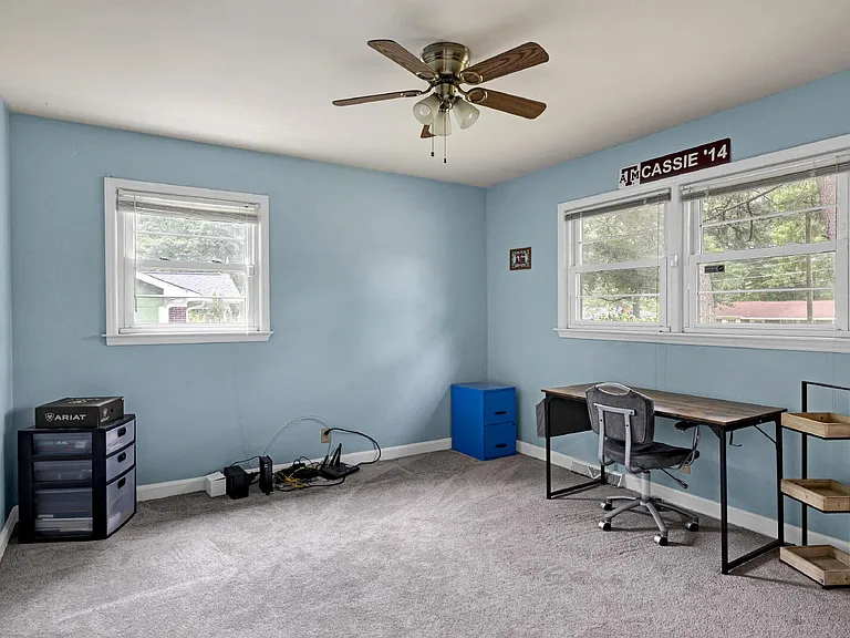 4824 Stafford Dr — Photo 22