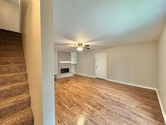 3rd image of 4217 Park Pl