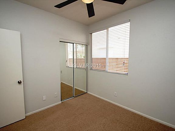 3rd image of 9889 Oriole Crest Ct