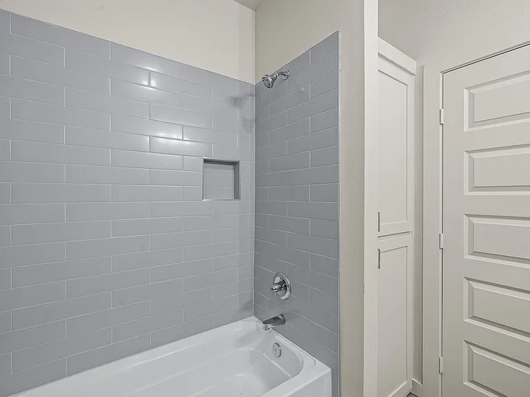 1125 N 7th St — Photo 23