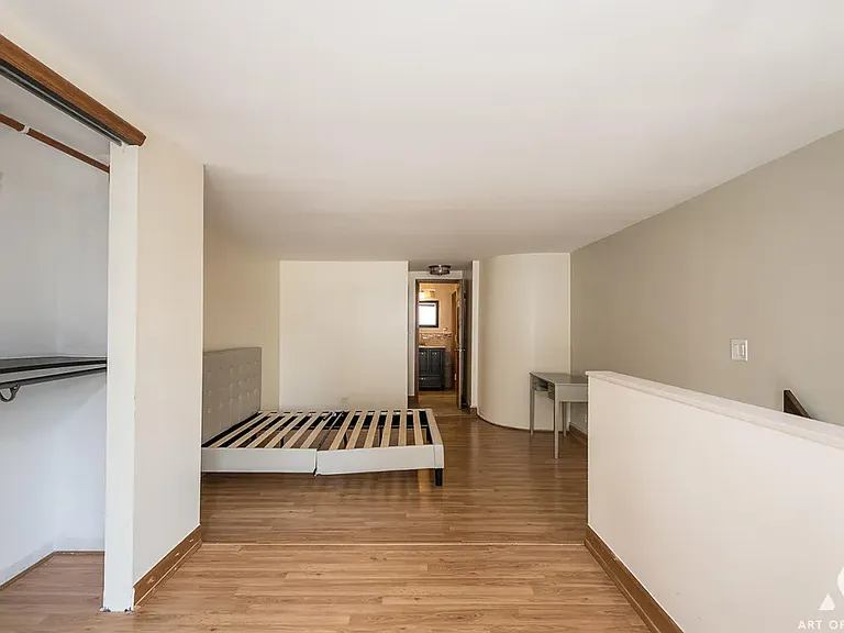 1221 N Dearborn St #207N — Photo 9