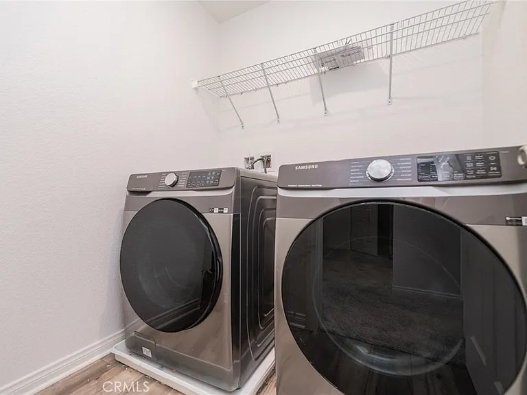 3977 E Huntington St — Photo 21