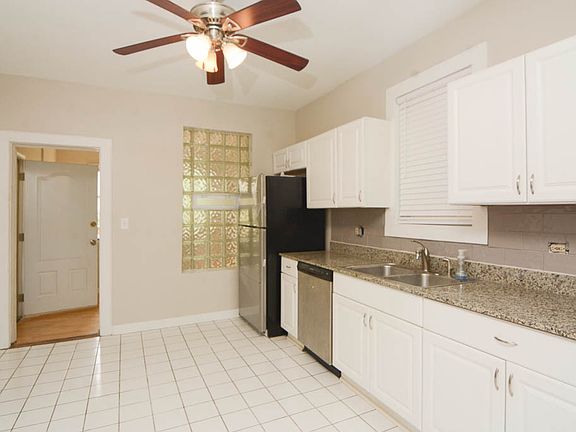 4th image of 1745 W Le Moyne St #1