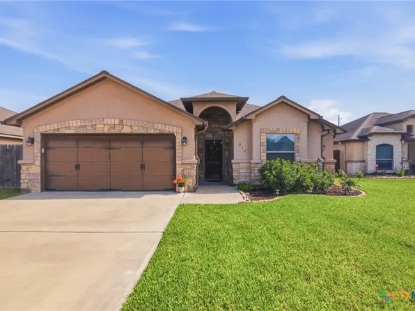 317 Tuscany Dr, Victoria, TX 77904