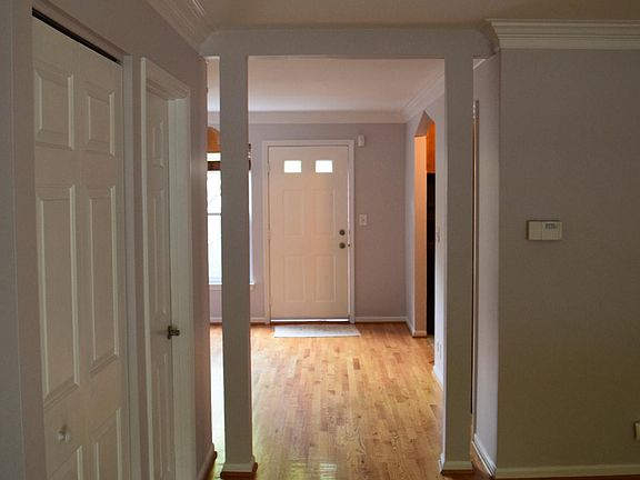 5th image of 3256 W Evergreen Ave