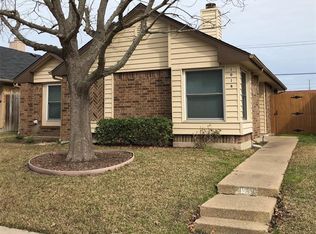 1016 Old Barn Ln, Mesquite, TX 75149
