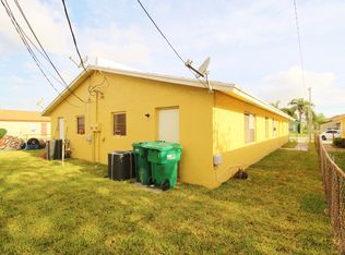 1025 W 9th St, Riviera Beach, FL 33404