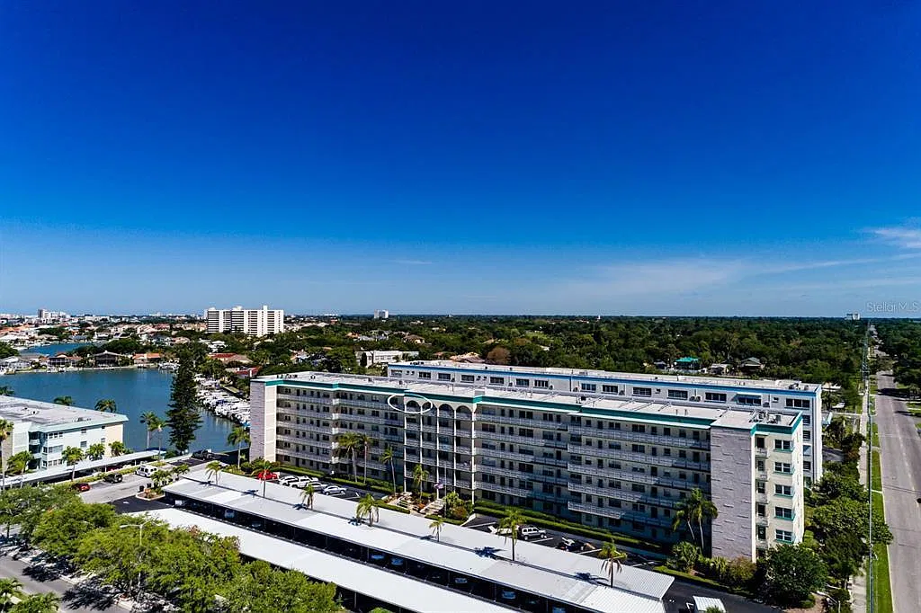 1 bed, 815 sqft, $1,450 — Photo 2