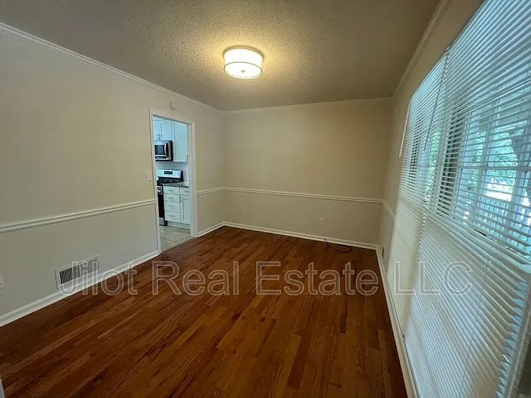4707 Brazil Wood Ct NW — Photo 8