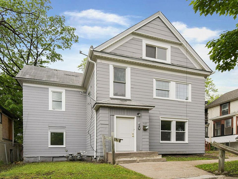 1st image of 707 Preble St