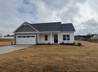 135 Jones Creek Ln, Lillington, NC 27546