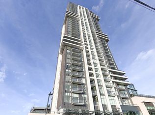 13675 107a Ave #3305, Surrey, BC V3T 2H2