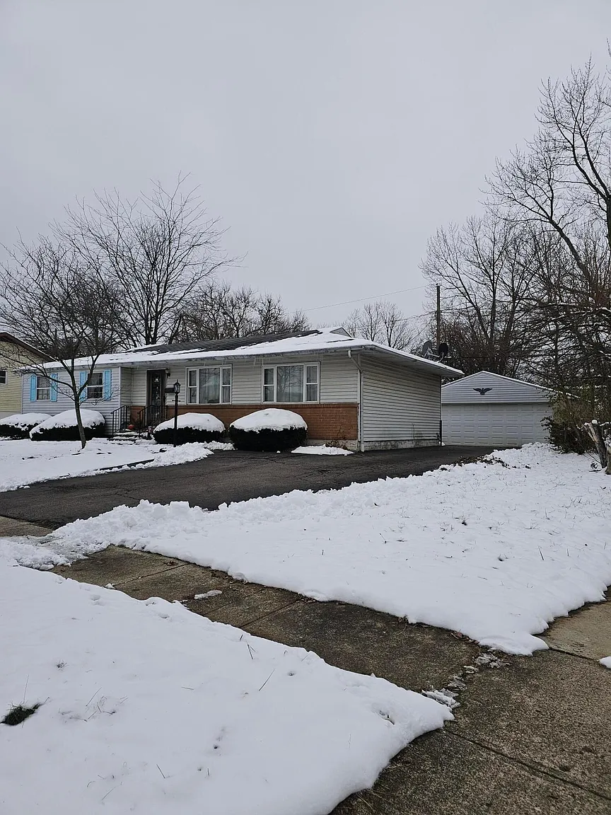6407 Faircrest Rd photo 1
