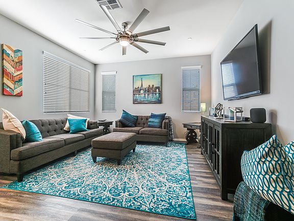 3rd image of 3203 E Carneros Paseo
