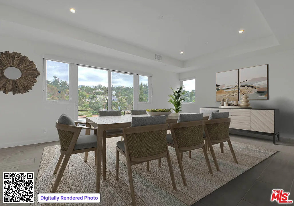 3 bed, 4.0 bath, 3900 sqft, $8,500 — Photo 4