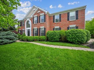 6918 Raceway Ct, Mason, OH 45040