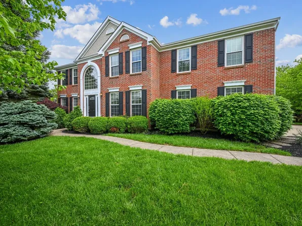 6918 Raceway Ct, Mason, OH 45040