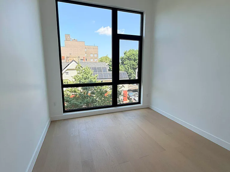 1027 Bushwick Ave #3B — Photo 12