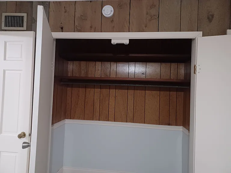1719 Oakley Ct #3 — Photo 5