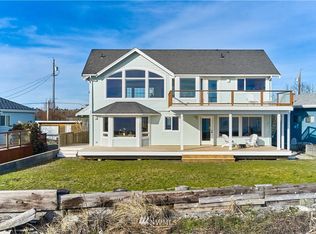1433 Edwards Dr, Point Roberts, WA 98281