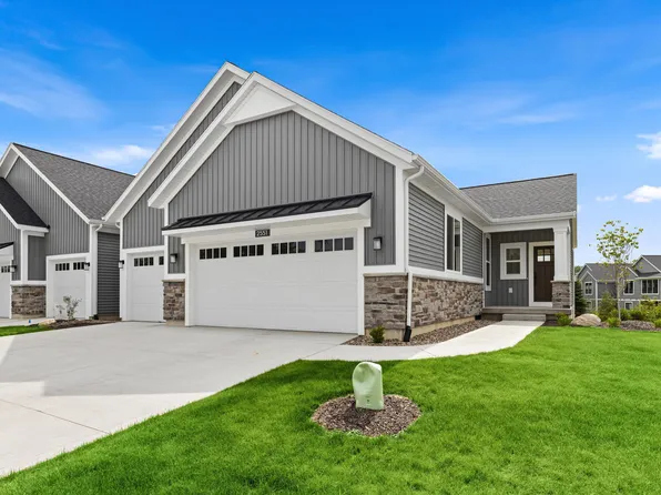 2551 Ravines Trail Dr SW, Byron Center, MI 49315