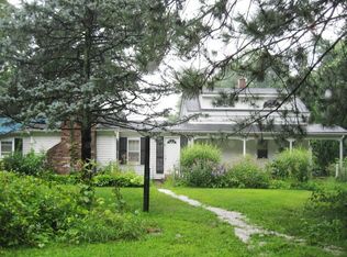 52 Chandler Ave, Longmeadow, MA 01106