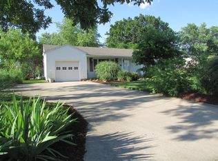 1109 Jean Rae Dr, Columbia, MO 65203