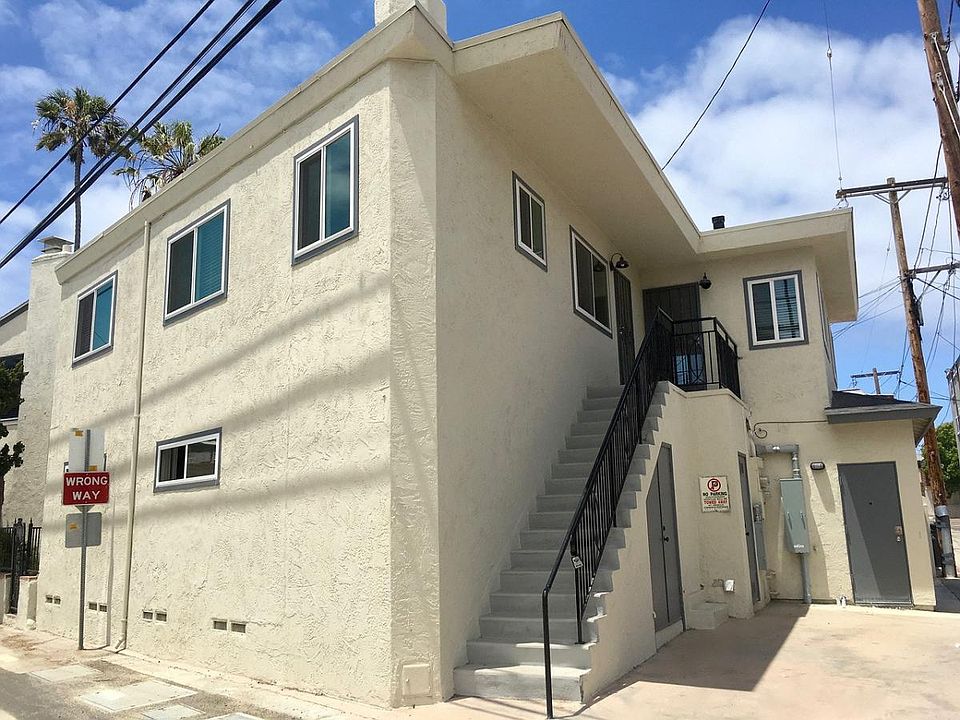 2nd image of 2952 Bayside Ln