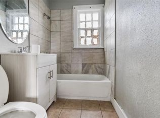 3027 Allen St #B, New Orleans, LA 70122