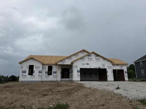 N101W17078 Tanglewood DRIVE, Germantown, WI 53022