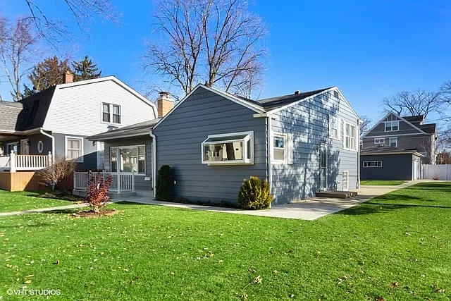 387 S Sunnyside Ave photo 1