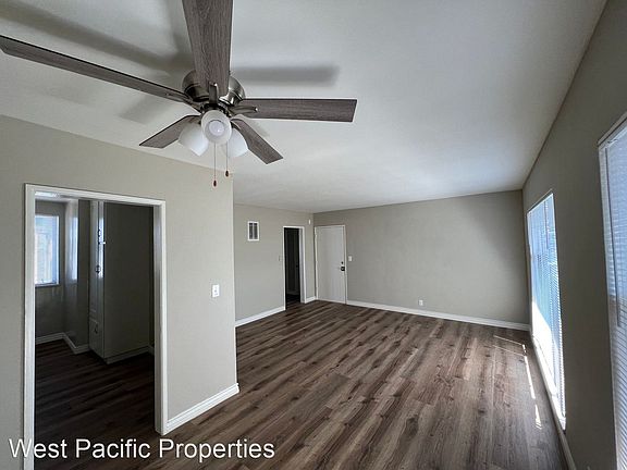 3rd image of 4133 Somerset Dr
