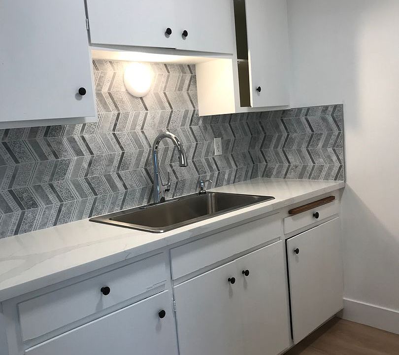 1st image of 77 Porta Vista Dr #3