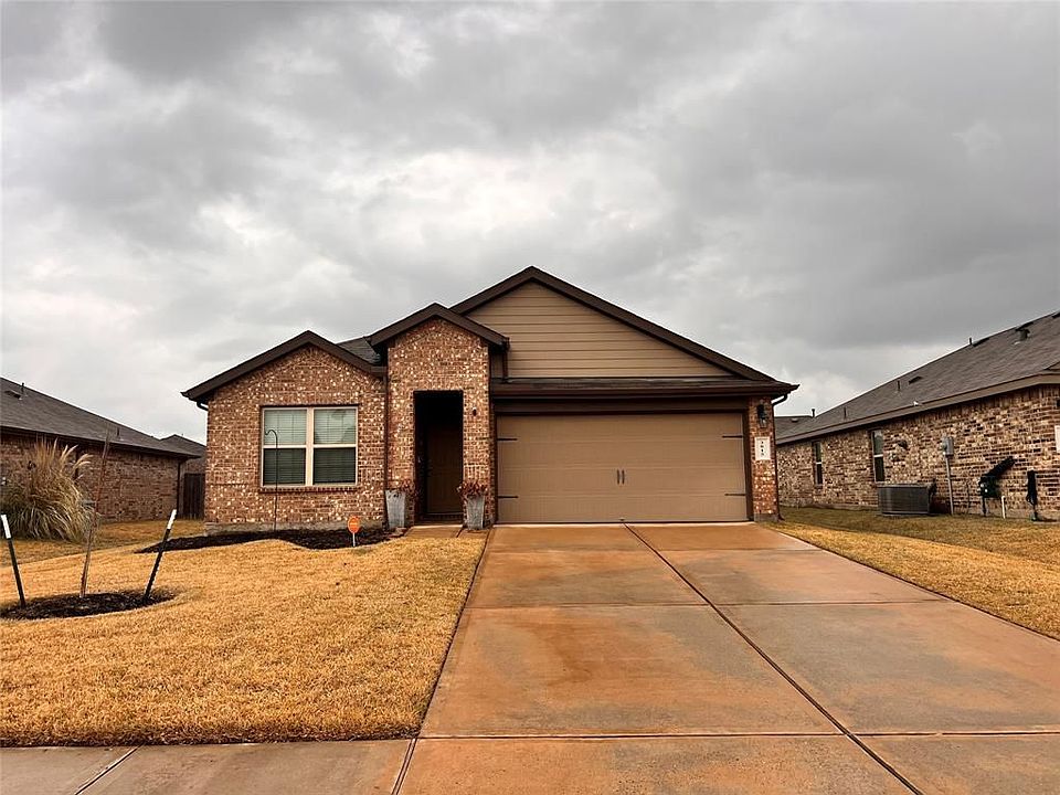 1st image of 3015 Lightles Manor Ct