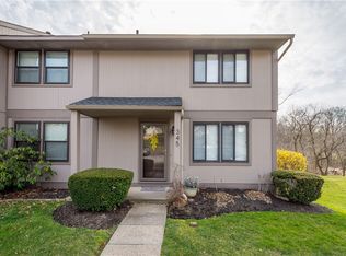 345 Ridge Point Cir, Bridgeville, PA 15017