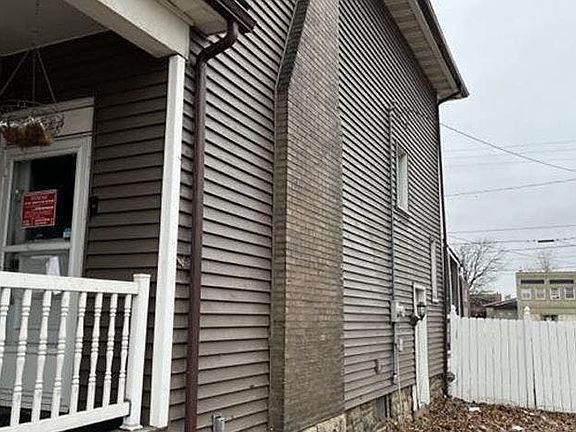 4th image of 2167 Cleveland Blvd