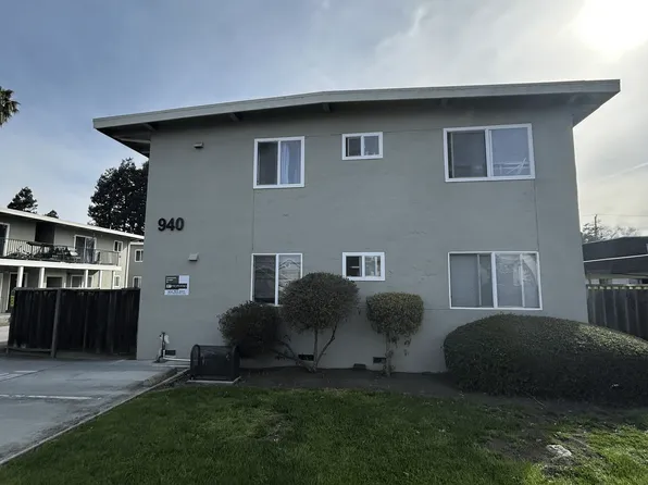940 Tamarack Ln, Sunnyvale, CA 94086