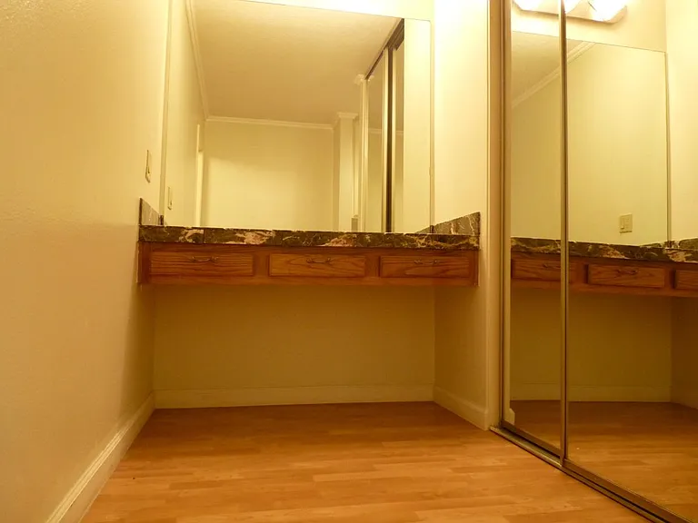 4641 Fulton Ave #1 — Photo 27