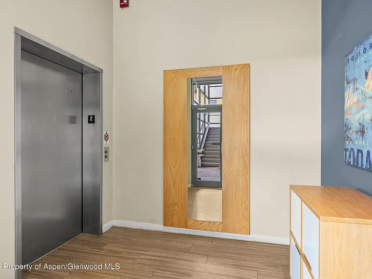 231 Robinson St #218 — Photo 21