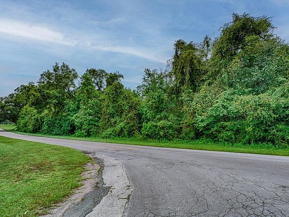 3rd image of 0000 SE 9th Avenue