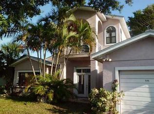 835 Bay Point Dr, Madeira Beach, FL 33708