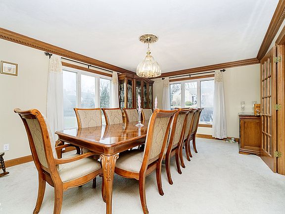 4th image of 9667 Spruance Ct