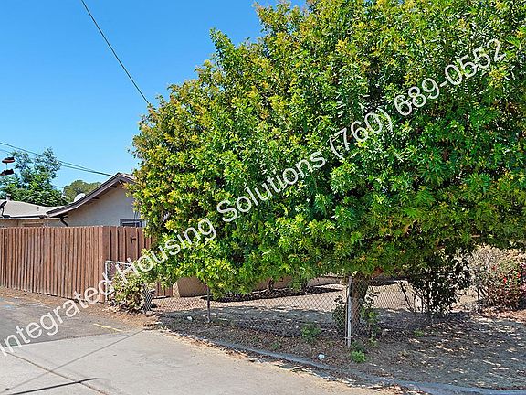 3rd image of 1009 S Redwood St S