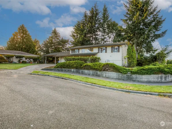 1112 Redmond Avenue NE, Renton, WA 98056