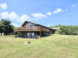 19-28 Hidden Valley Dr, Lanark, IL 61046