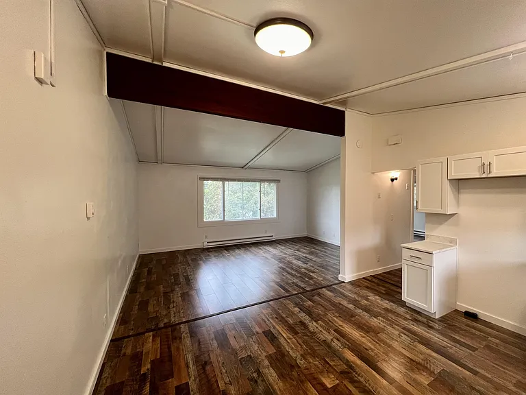 124 Cherry Ave #3 — Photo 2