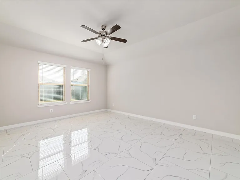 5502 Creekside Ridge Trl — Photo 18