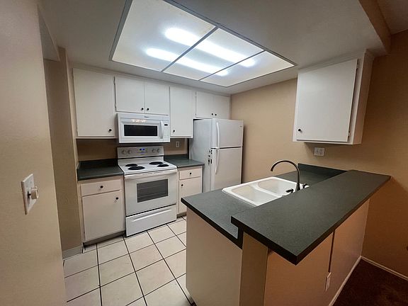 4th image of 10699 San Diego Mission Rd Unit 209