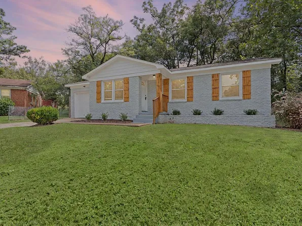 3210 Tucker Dr NW, Huntsville, AL 35810